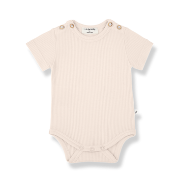 1+ in the Family Body neonata manica corta rosa a costine - Denis