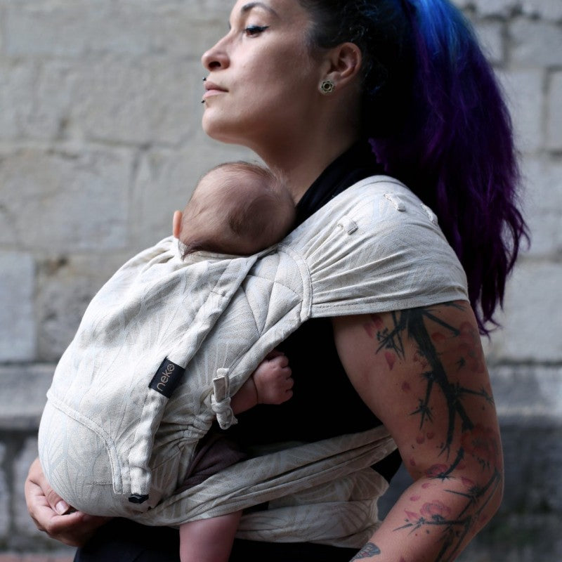 Mei tai regolabile in tonalità perla, supporto per babywearing neonato