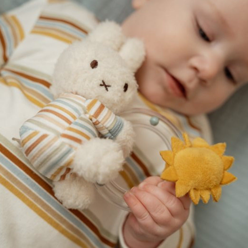 anello sonaglio di Little Dutch, con un grazioso coniglietto Miffy