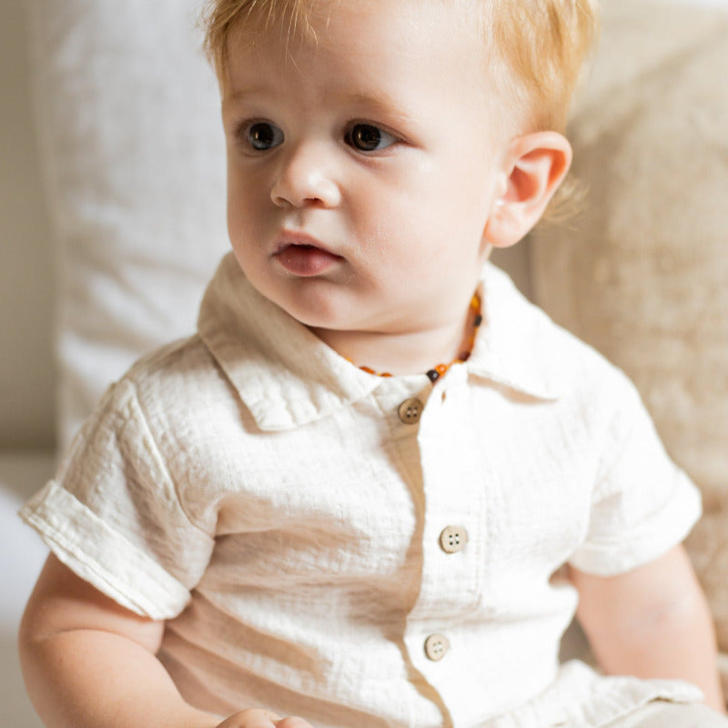 Camicia bambino in mussuola di cotone, avorio. Collezione SS23 1+ in the Family