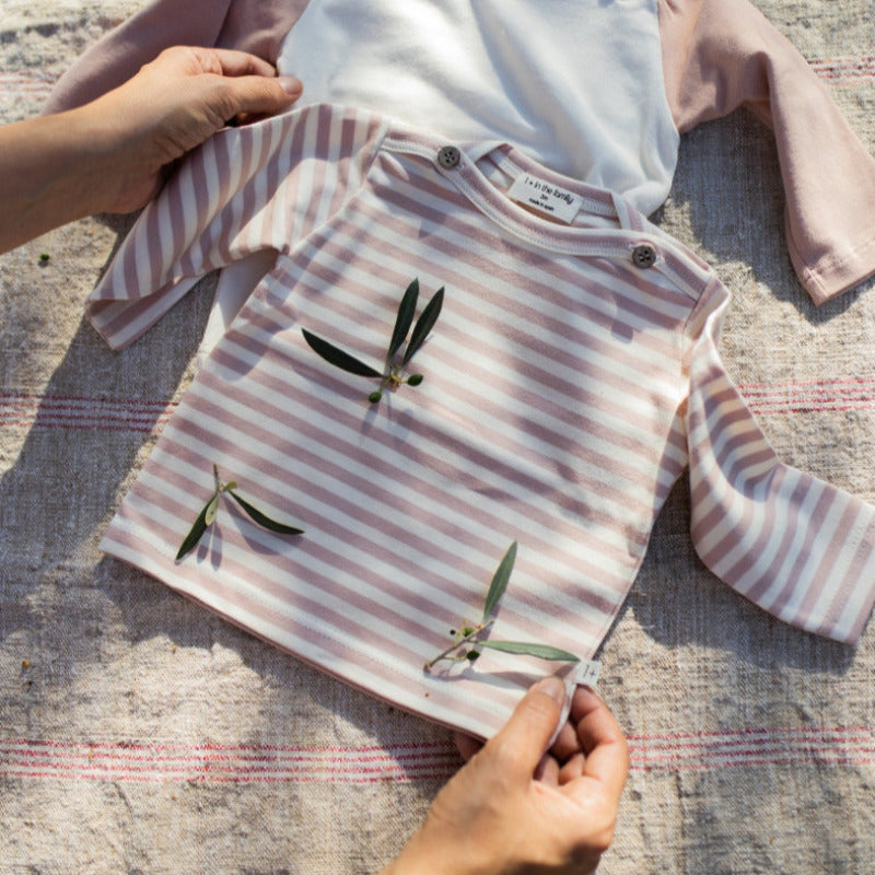 T-shirt manica lunga bambina, righe rosa. Collezione SS23 1+ in the Family