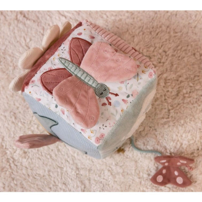 Soft activity cube di Little Dutch