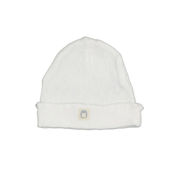 berretto neonati in morbido cotone biologico lavorato a maglia, tonalità bianco, con risvolto nella parte inferiore, delicato sulla pelle