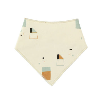 Bellissimo e morbido bavaglino bandana in morbido cotone biologico per i vostri neonati con la stampa di una città stilizzata su fondo avorio. Chiusura su 2 posizioni tramite bottoncini a pressione.