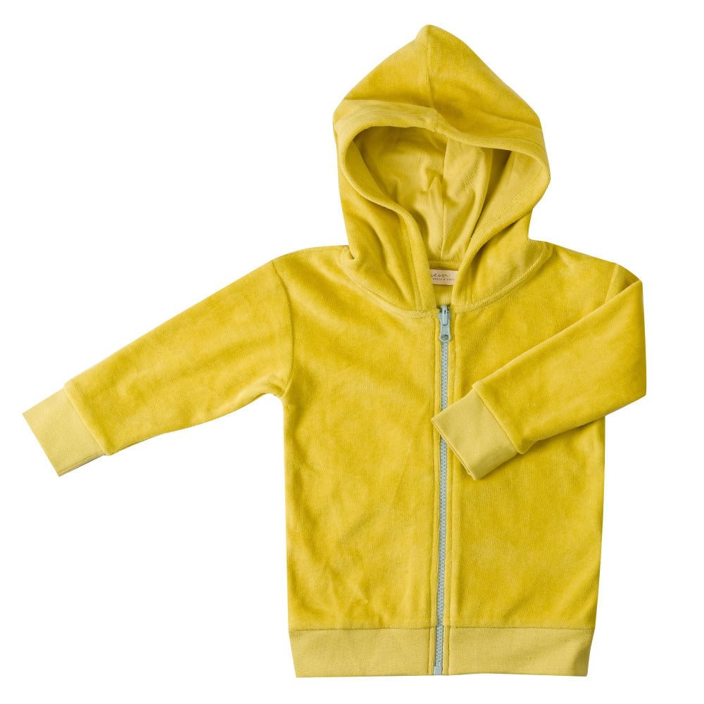 Bellissima felpa cardigan in velour di n cotone organico biologico color limone.  Questo cardigan è provvisto di cappuccio e apertura frontale tramite zip.